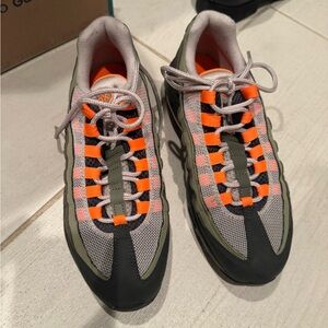 Mens 95 Nike Air Max size 7